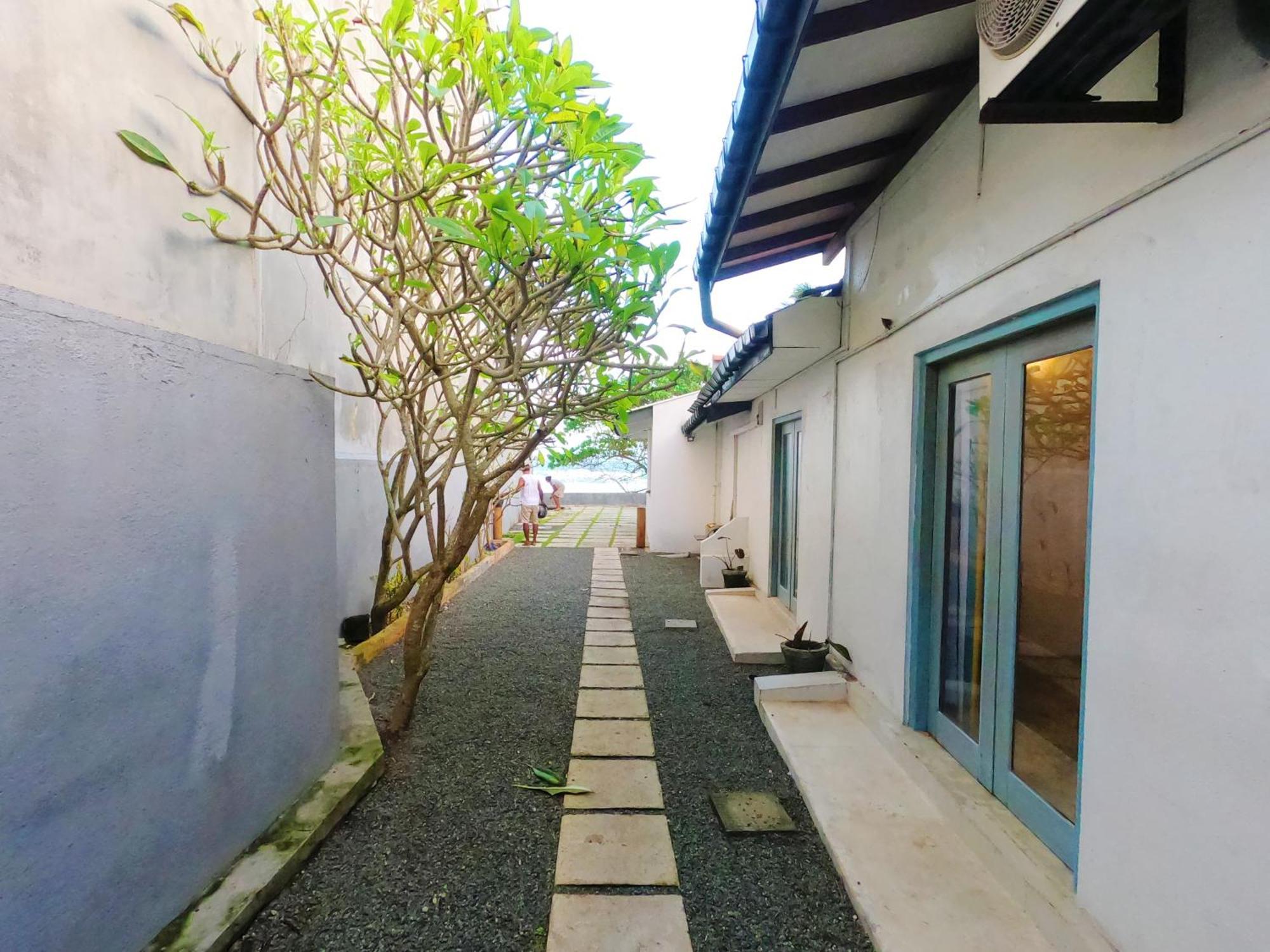 Villa Breeze Talpe Unawatuna Exteriör bild